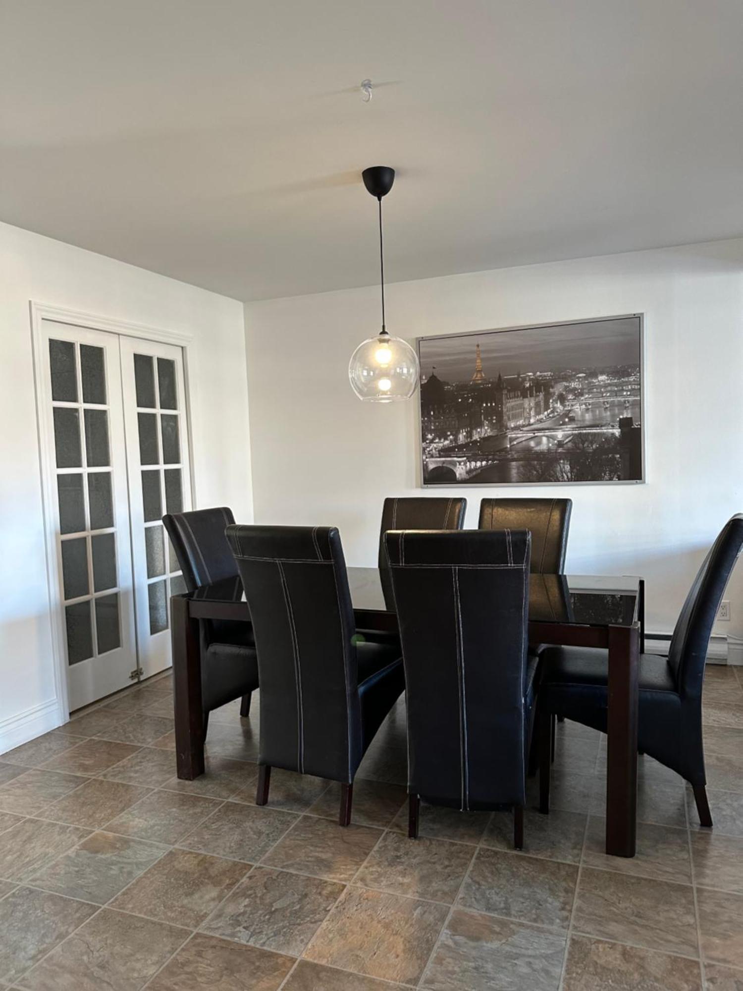881 L'Appartement Familial Quebec City Exterior photo